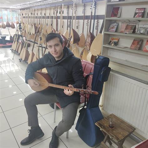Saz Kursunda İlk Ders: Yeni Başlayanlar İçin Öneriler